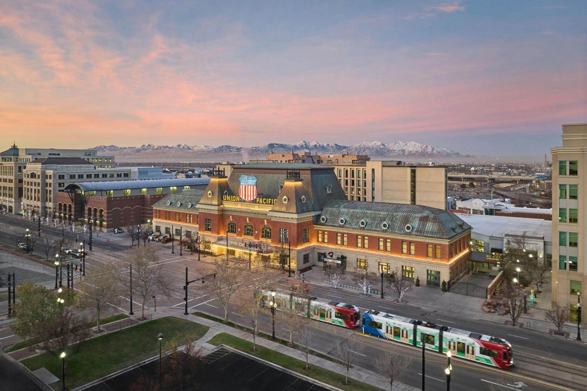 Asher Adams, Autograph Collection Salt Lake City Exterior photo